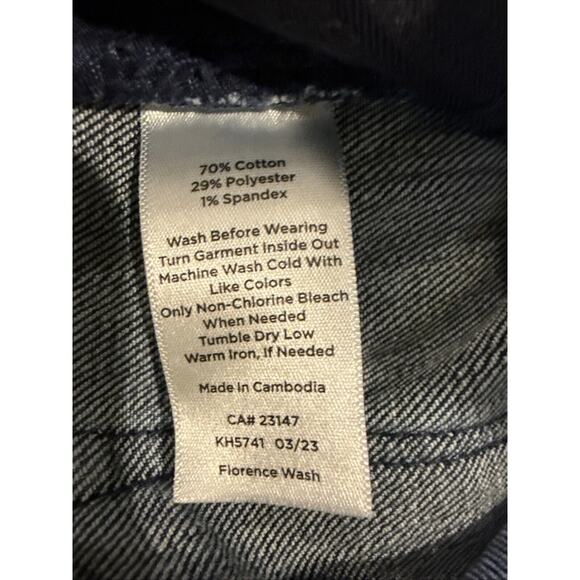 Talbots Ladies 2P Signature Straight Leg Jeans Medium Wash Mid-Rise EUC - Picture 8 of 12